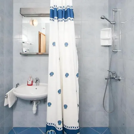 Ana - One-bedroom With Balcony And Sea View - 1 Lejlighed *