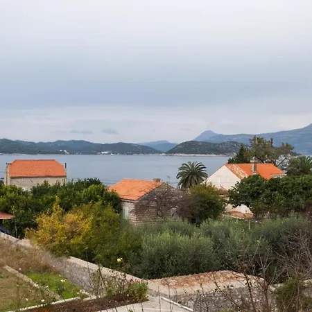 Ana - One-bedroom With Balcony And Sea View - 1 Apartmán Lopud