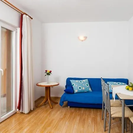 Apartmán Ana - One-bedroom With Balcony And Sea View - 1