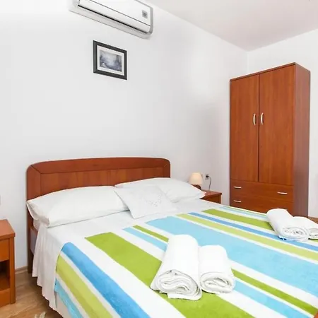 Ana - One-bedroom With Balcony And Sea View - 1 Apartmán Lopud